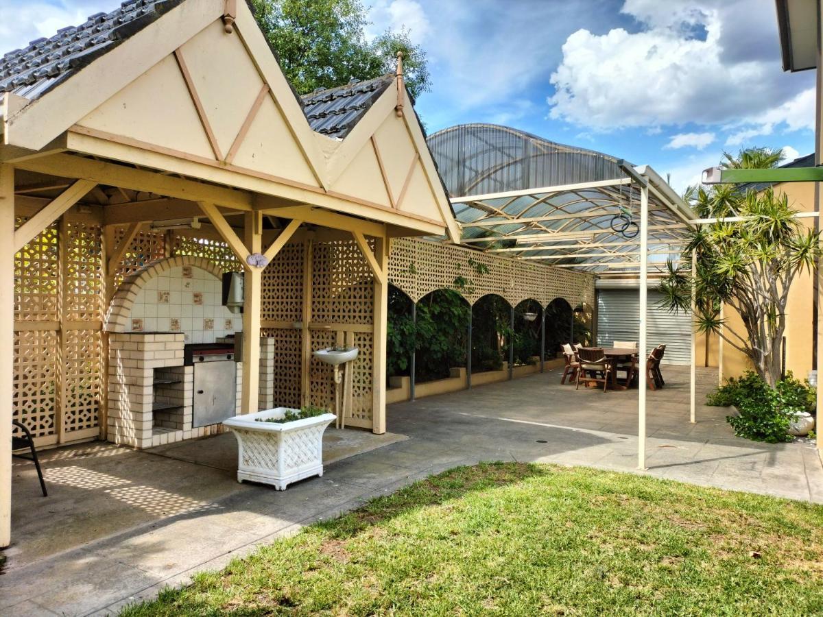 12 Mins To Mel Airport-good Wood House St Albans